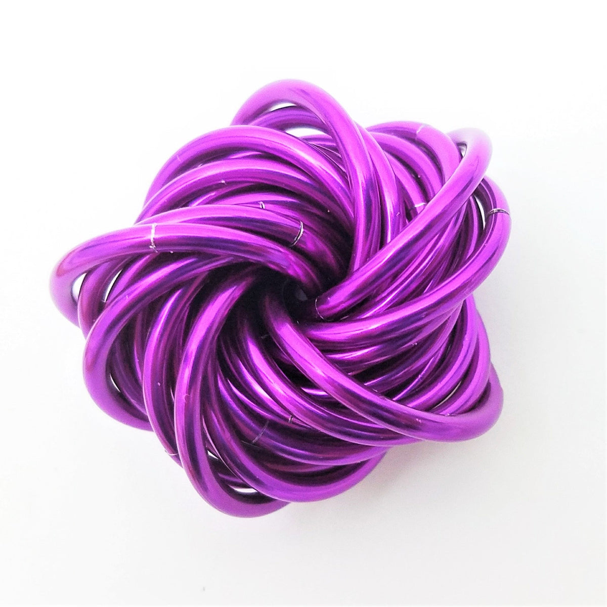 Möbii Solid-Color Fidget Ball - Viral Drop Club