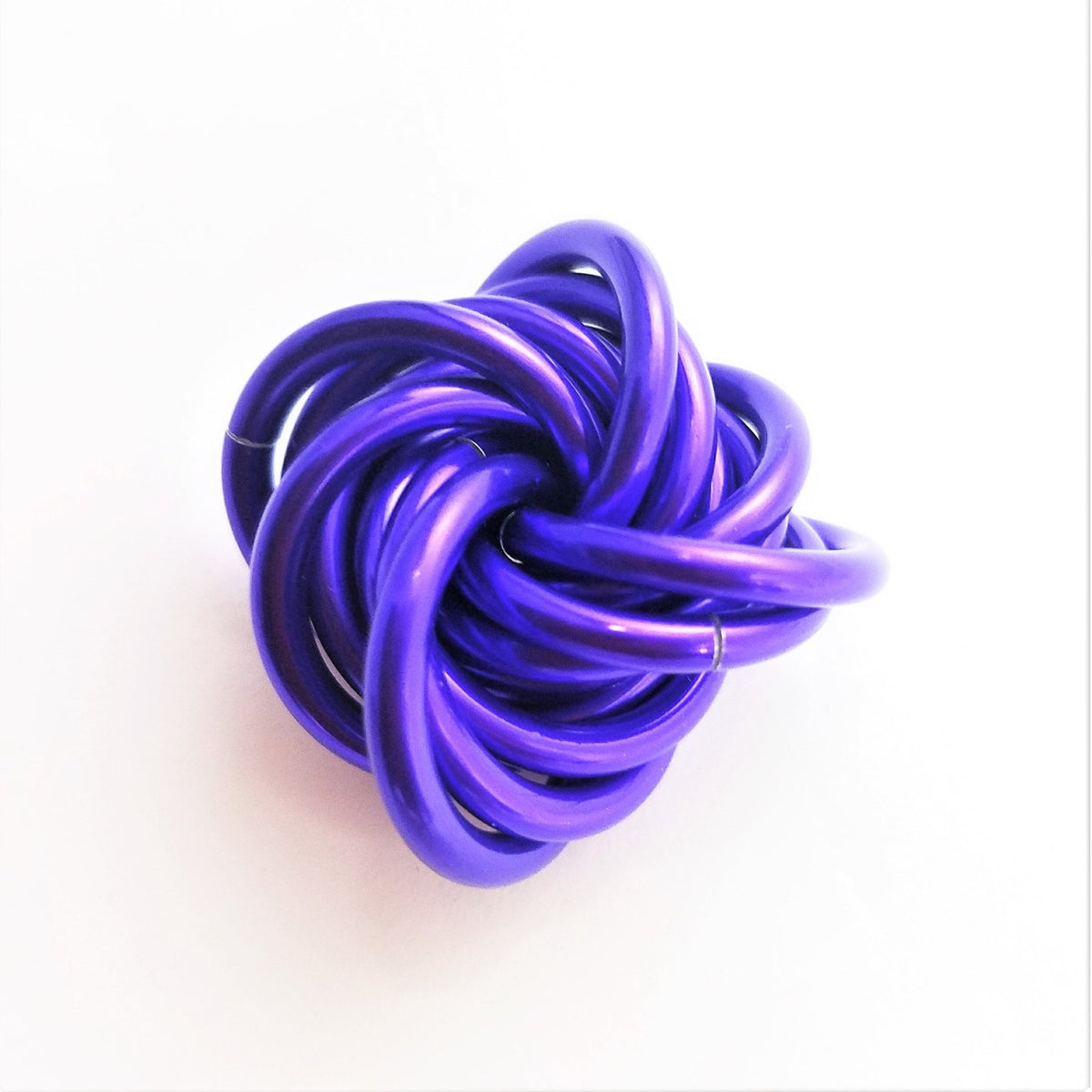 Möbii Solid-Color Fidget Ball - Viral Drop Club